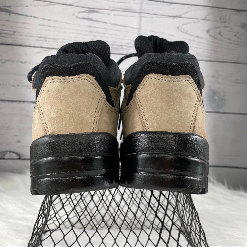 GH BASS & Co. Leather Hiking Trail Boots Women's, Model 3199 - Picture 3 of 14